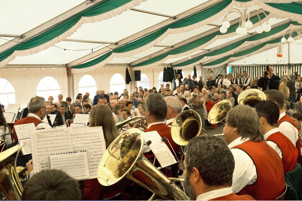 Pension "Haus Am Walde" Brodenbach, Mosel Kültér fotó