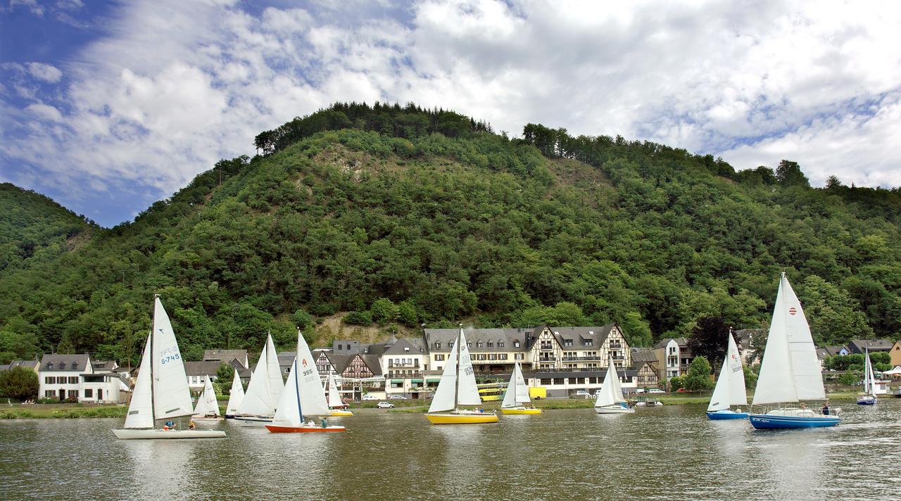 Pension "Haus Am Walde" Brodenbach, Mosel Kültér fotó